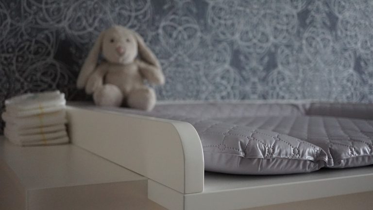Trouver la table à langer idéale pour son bébé