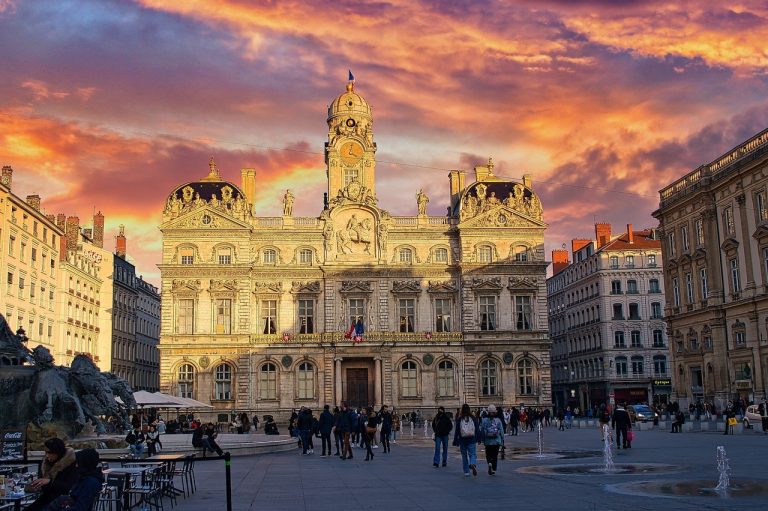 Que visiter de sympa autour de Lyon ?