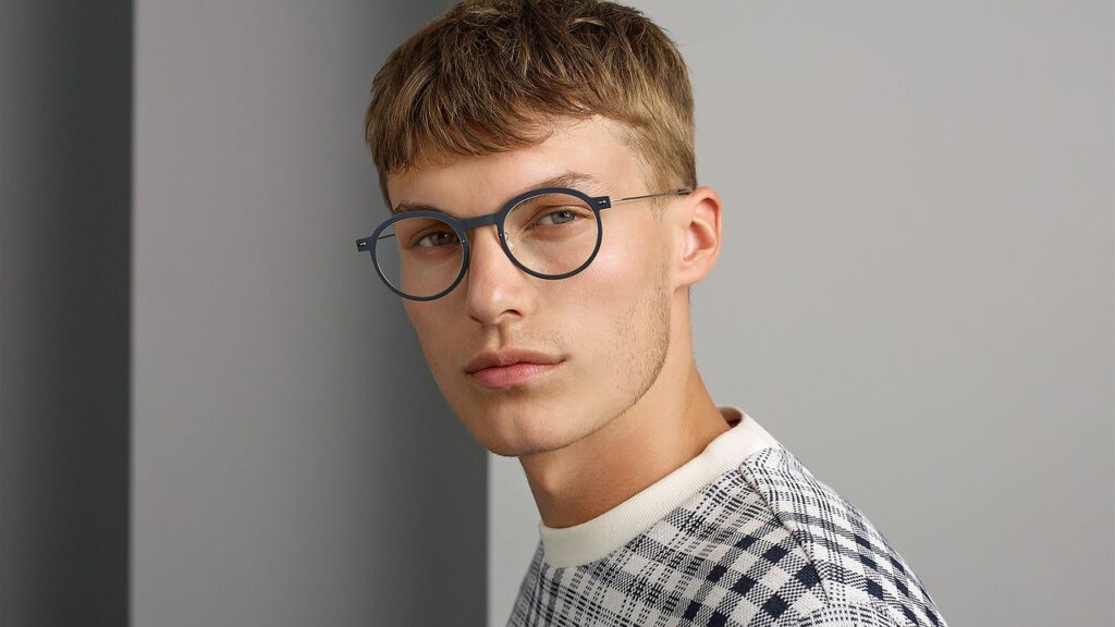 Homme & style : comment bien choisir la forme de vos lunettes