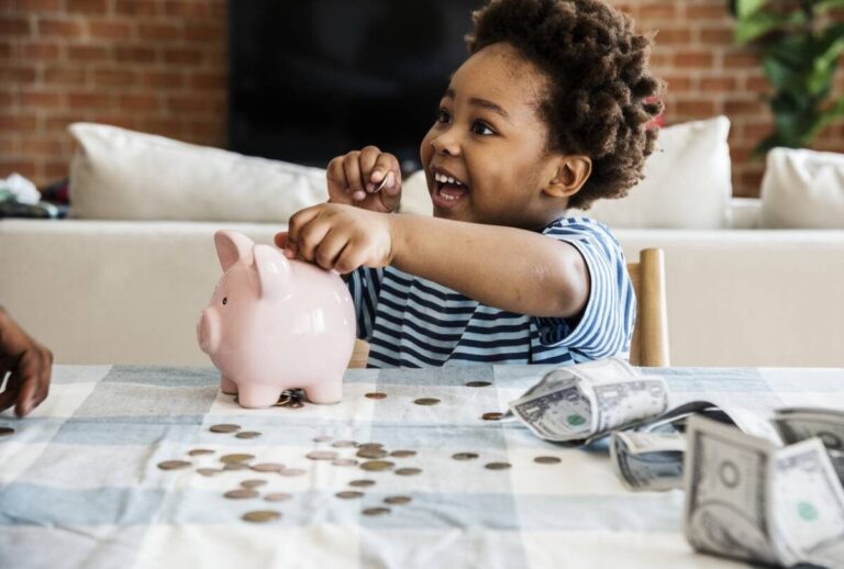 3 cadeaux pour éveiller la curiosité et l’autonomie des enfants